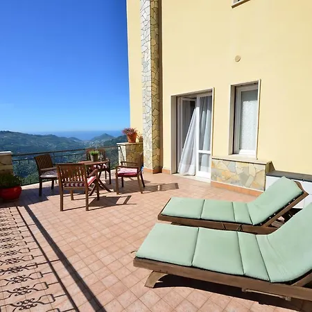 La Riana 3*