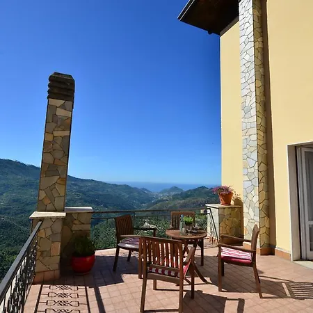 La Riana 3*
