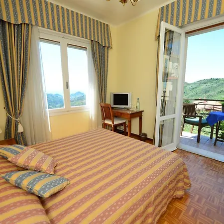 La Riana Hotell Perinaldo